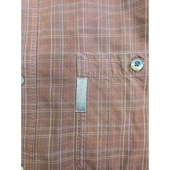 COLUMBIA SHIRT MENS L Red/ Brown PLAID LONG-SLEEVE BUTTON-FRONT EASY-CARE COTTON - Picture 6 of 8